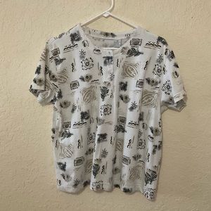 Tan, Black, & White Print / Pattern Shirt